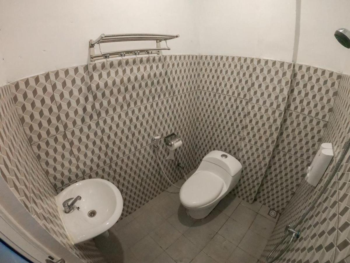 Hotel Mehara Labuan Bajo Exteriör bild